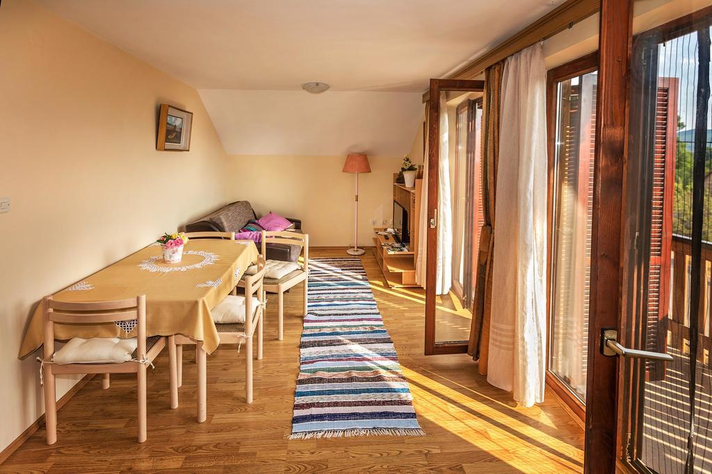 Apartment Vrilo