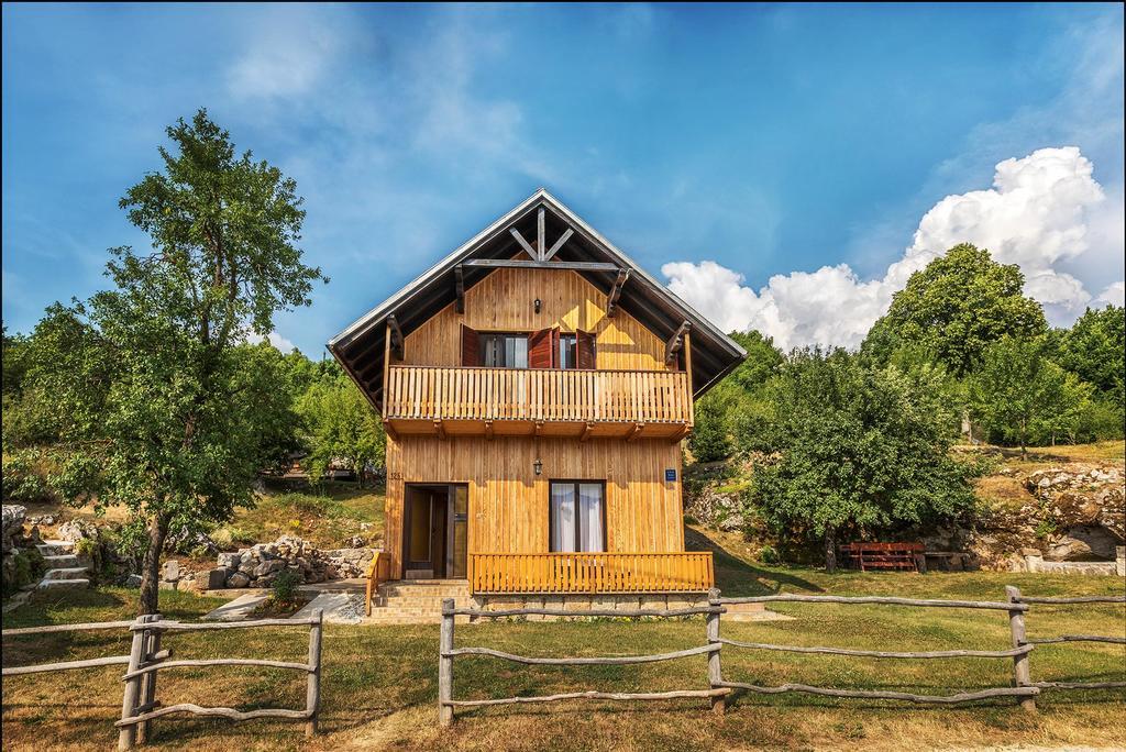 Vrilo Apartment